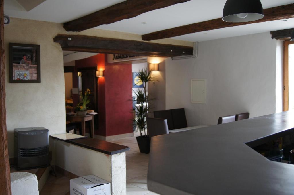 Hotel La Claveliere Saint-Auban-sur-lʼOuvèze Exterior foto