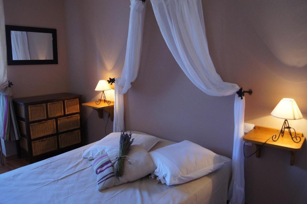 Hotel La Claveliere Saint-Auban-sur-lʼOuvèze Habitación foto